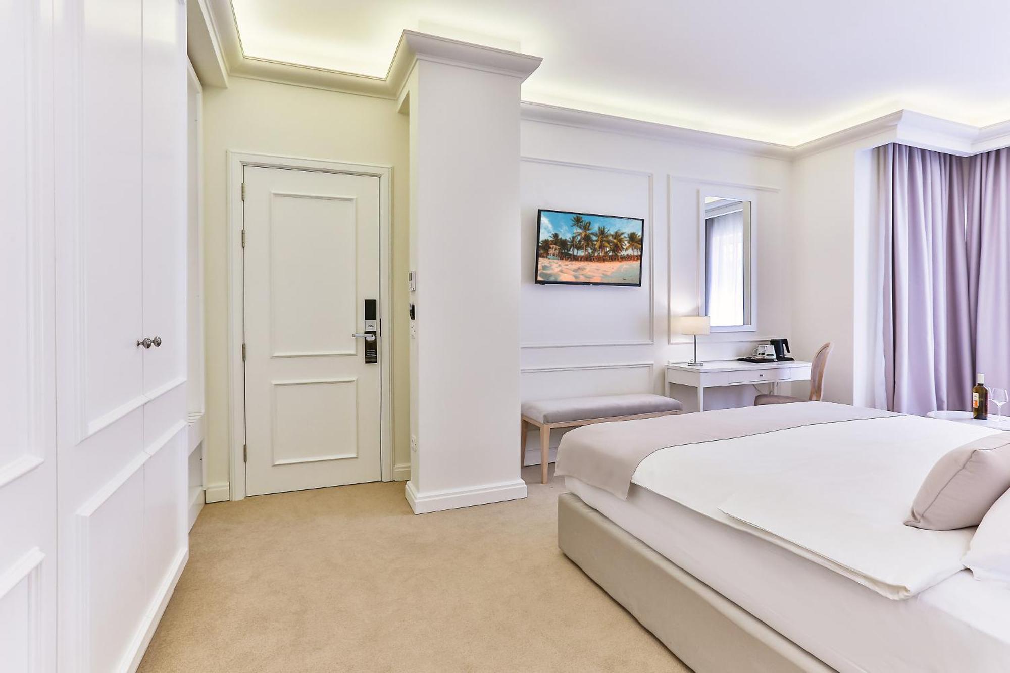 Hotel Eden Budva Extérieur photo